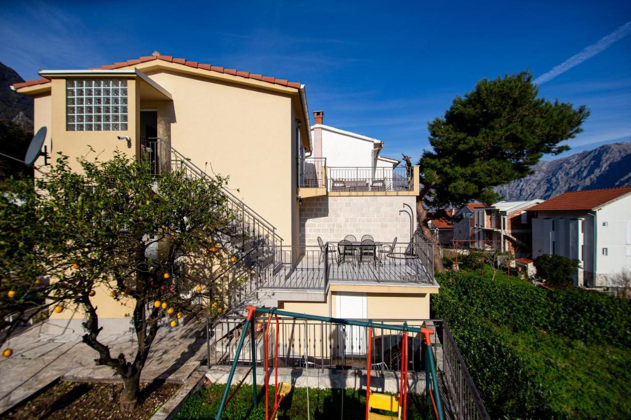 Lana Appartement Prčanj Buitenkant foto